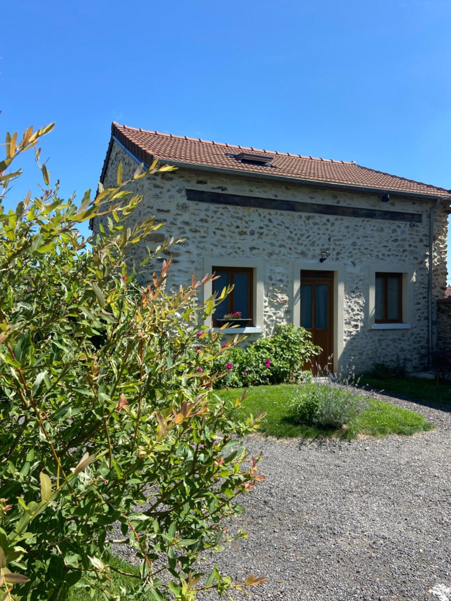 La Petite Maison Dans La Brie Villa Guerard Exterior photo